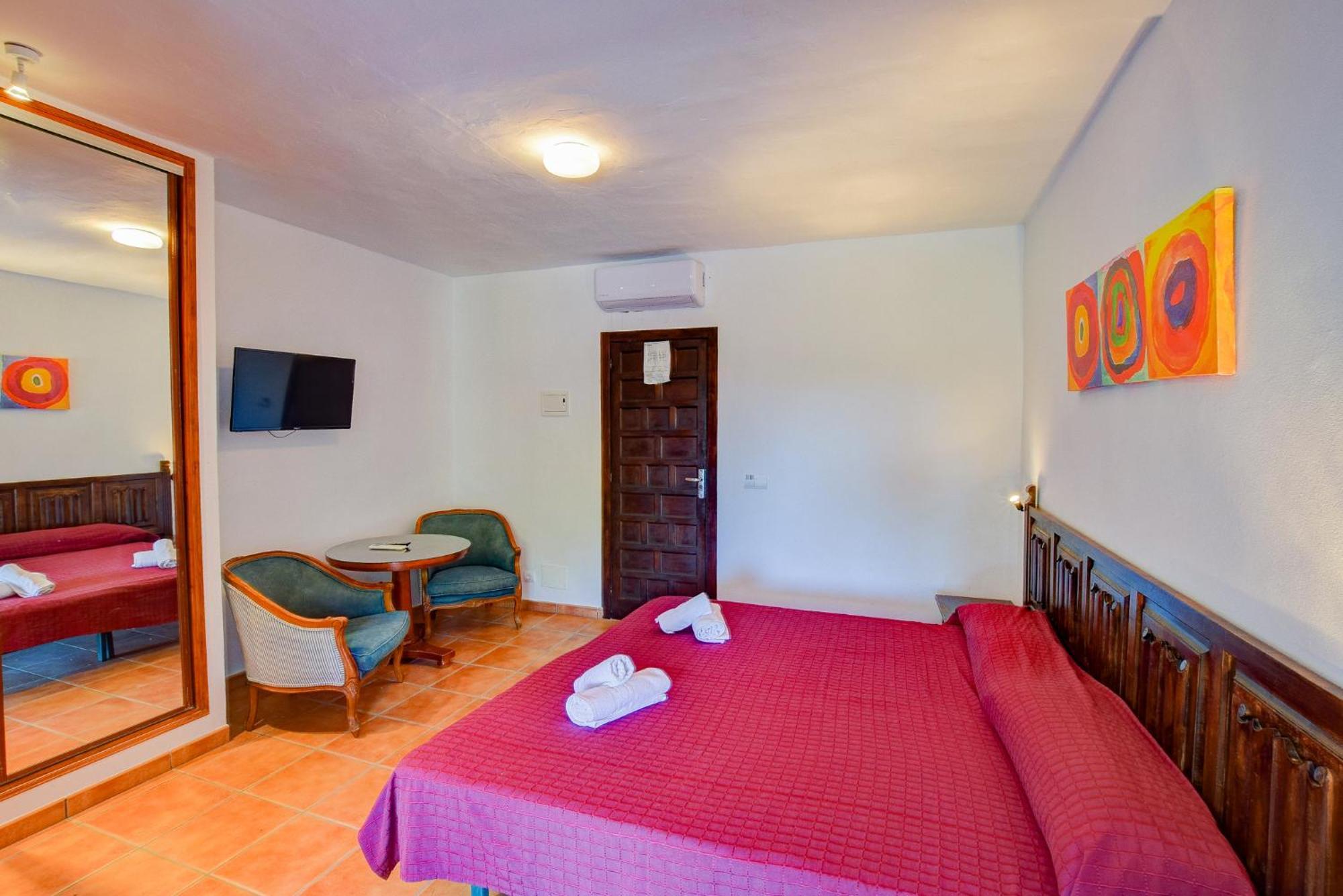 Club Jordi Hotel Cala Llenya